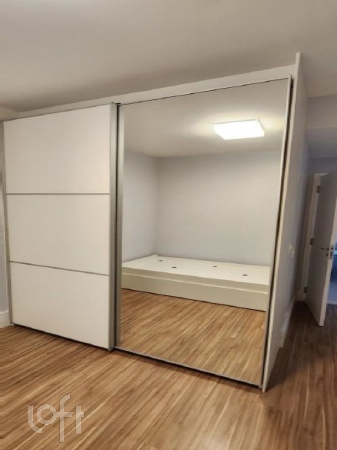 Apartamento à venda com 3 quartos, 133m² - Foto 13