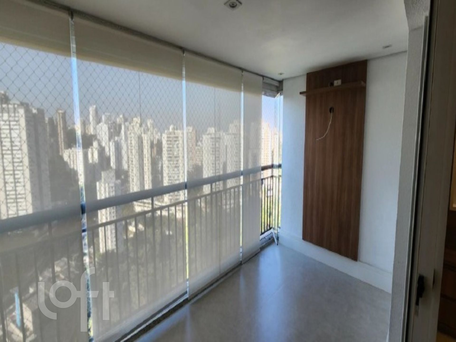 Apartamento à venda com 3 quartos, 133m² - Foto 1