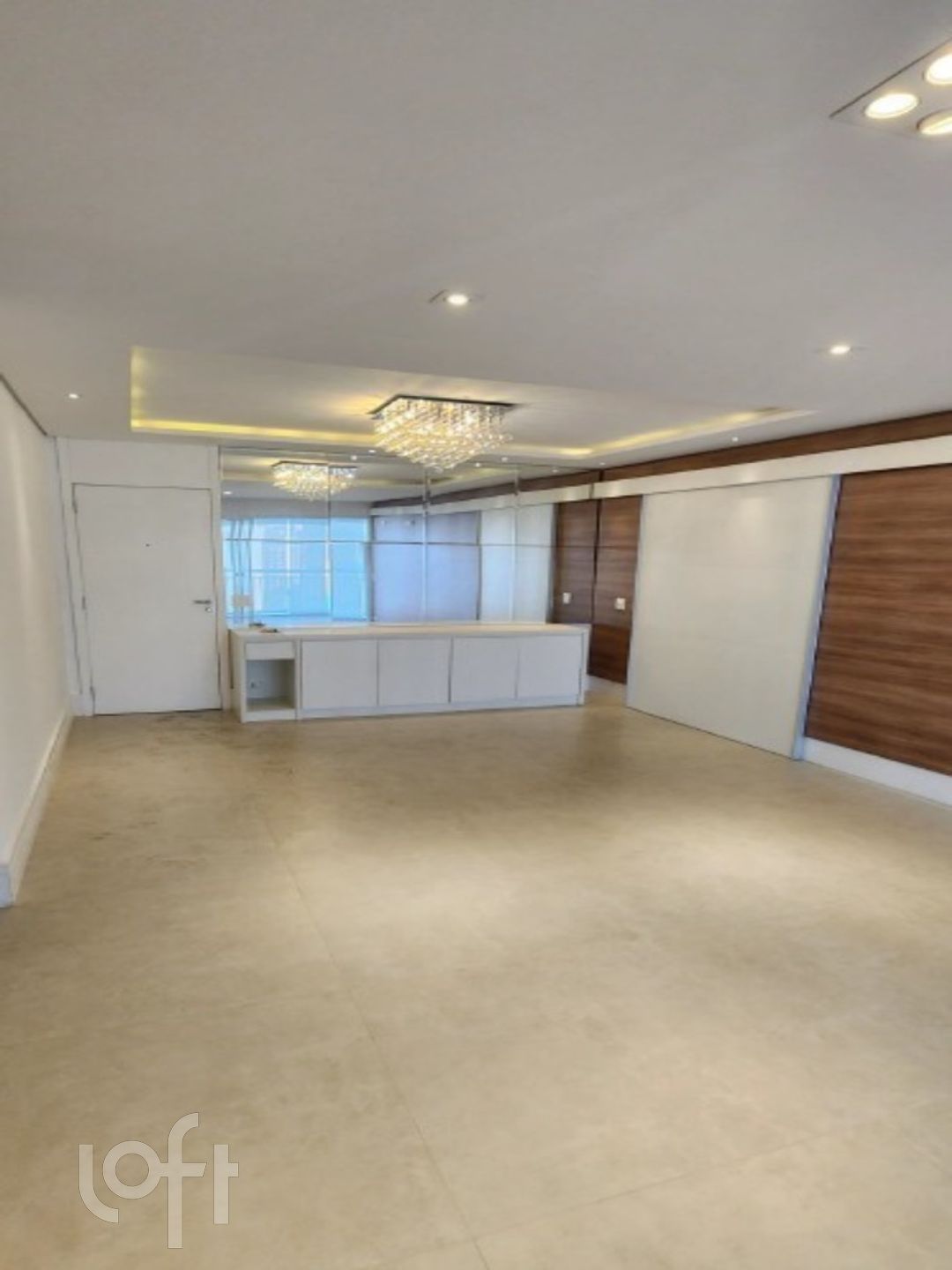 Apartamento à venda com 3 quartos, 133m² - Foto 2