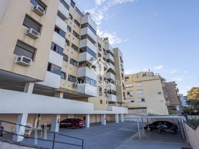Apartamento com 142m², 2 dormitórios, 1 suíte, 2 vagas, Cristo Redentor em Porto Alegre