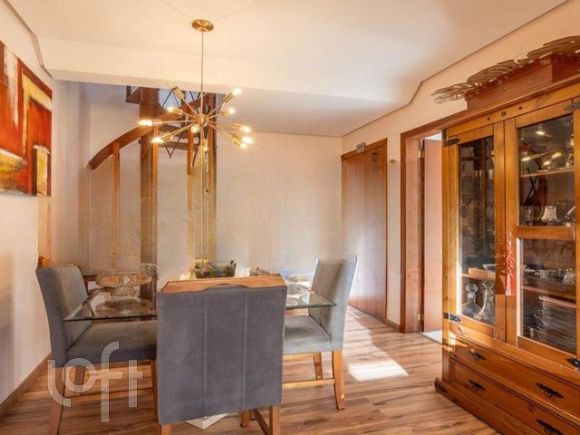 Apartamento com 142m², 2 dormitórios, 1 suíte, 2 vagas, Cristo Redentor em Porto Alegre