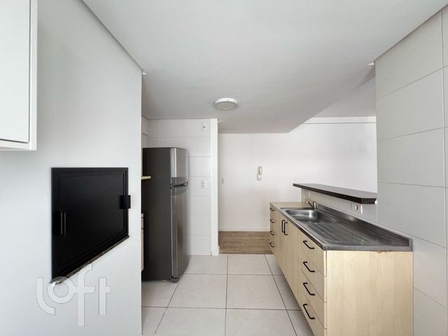 Apartamento com 62m², 2 dormitórios, 1 suíte, 1 vaga, Higienópolis em Porto Alegre