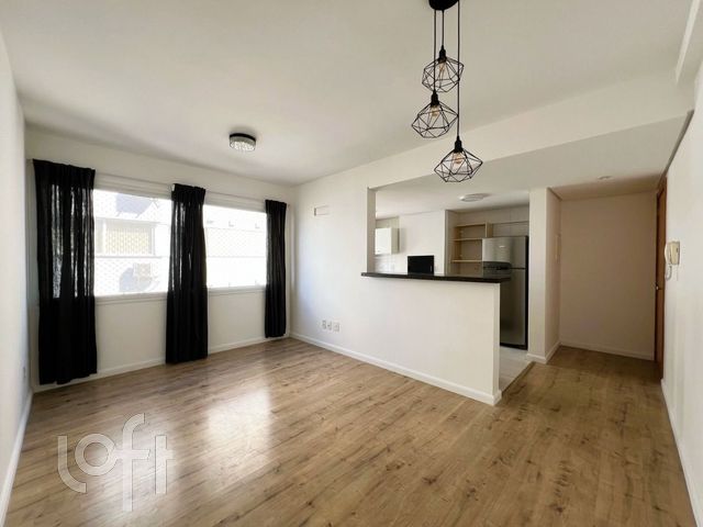 Apartamento com 62m², 2 dormitórios, 1 suíte, 1 vaga, Higienópolis em Porto Alegre