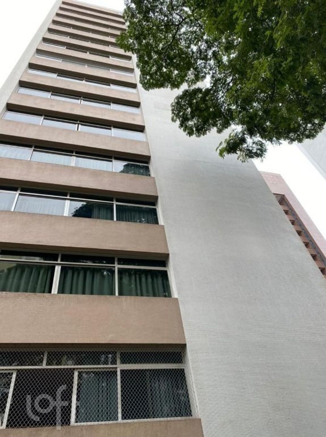 Apartamento à venda com 4 quartos, 200m² - Foto 19