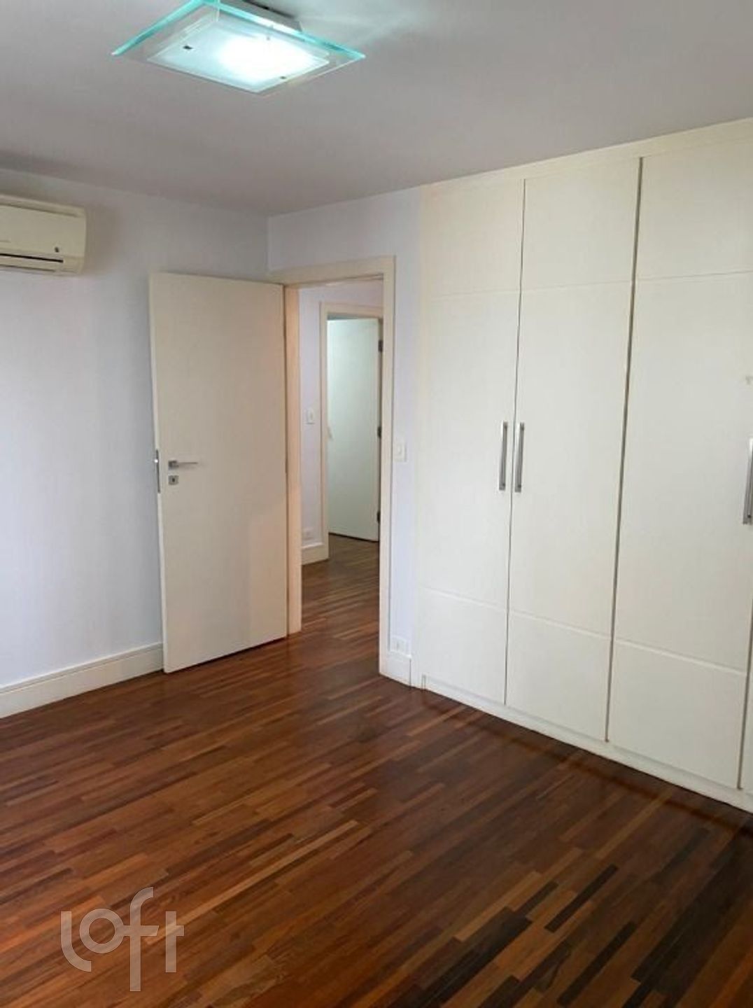 Apartamento à venda com 4 quartos, 200m² - Foto 10