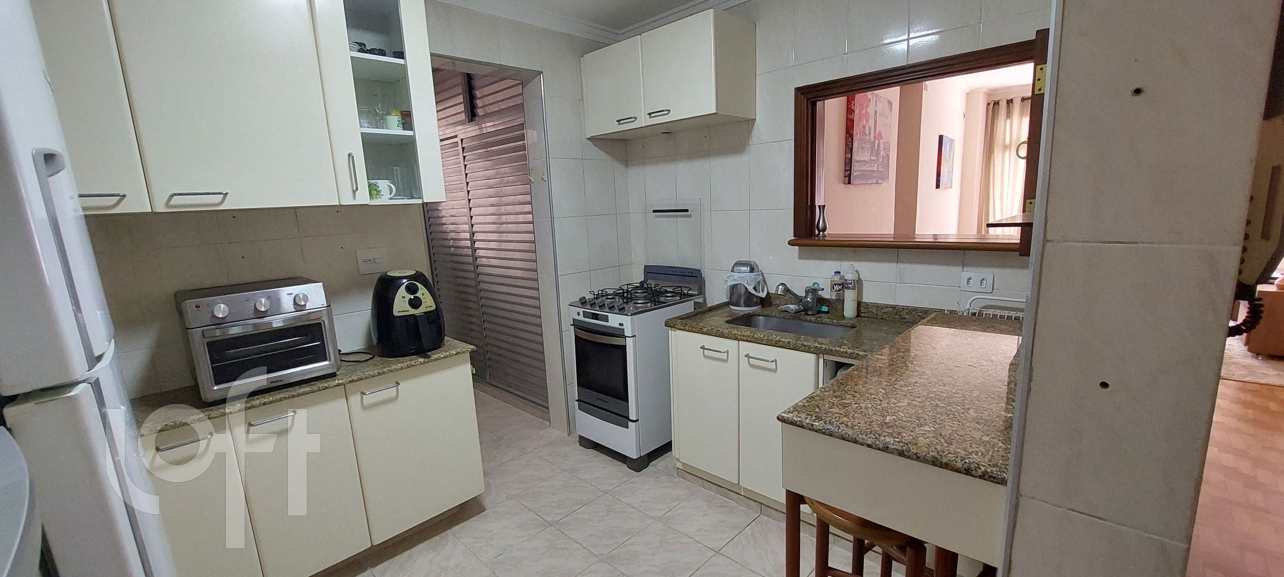 Apartamento à venda com 2 quartos, 70m² - Foto 11