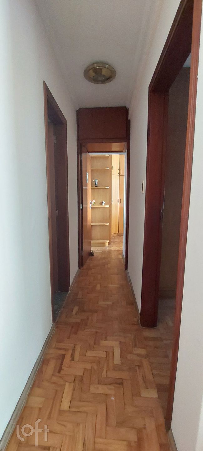 Apartamento à venda com 2 quartos, 70m² - Foto 9