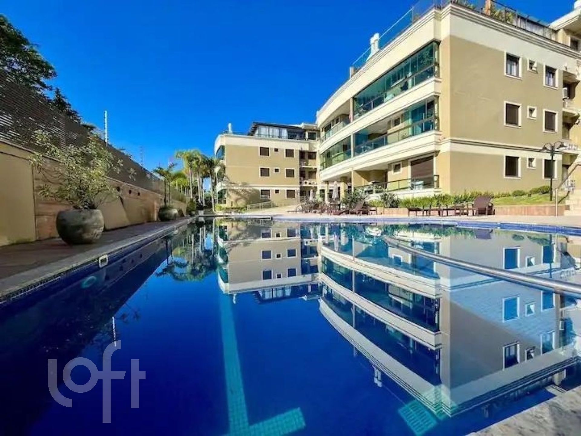 Apartamento à venda em Campeche Norte com 75 m², 2 quartos, 1 suíte, 2 vagas