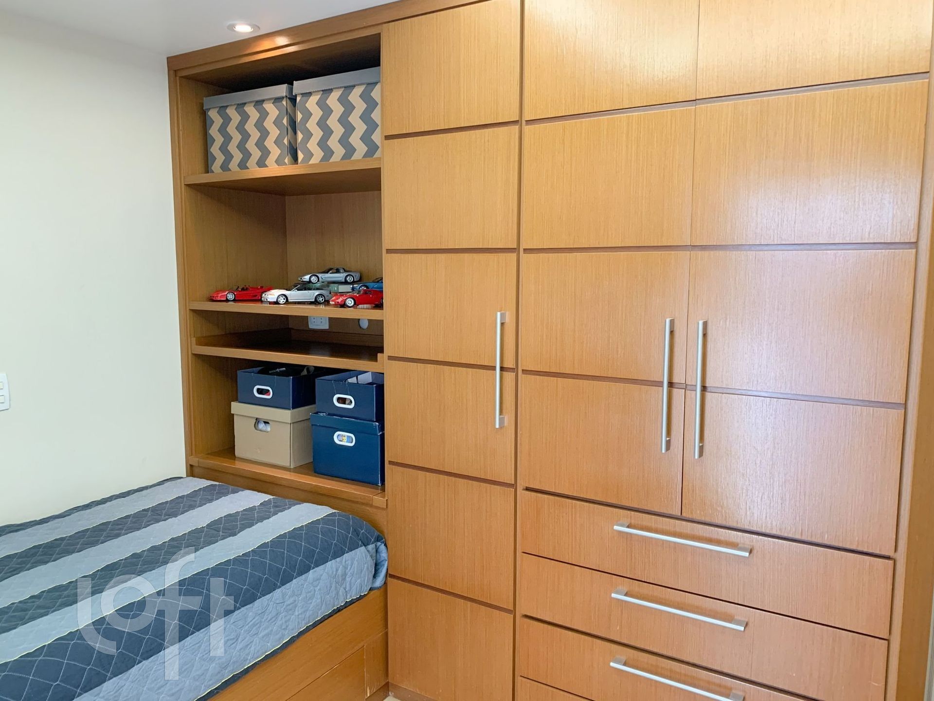 Apartamento à venda com 4 quartos, 230m² - Foto 8