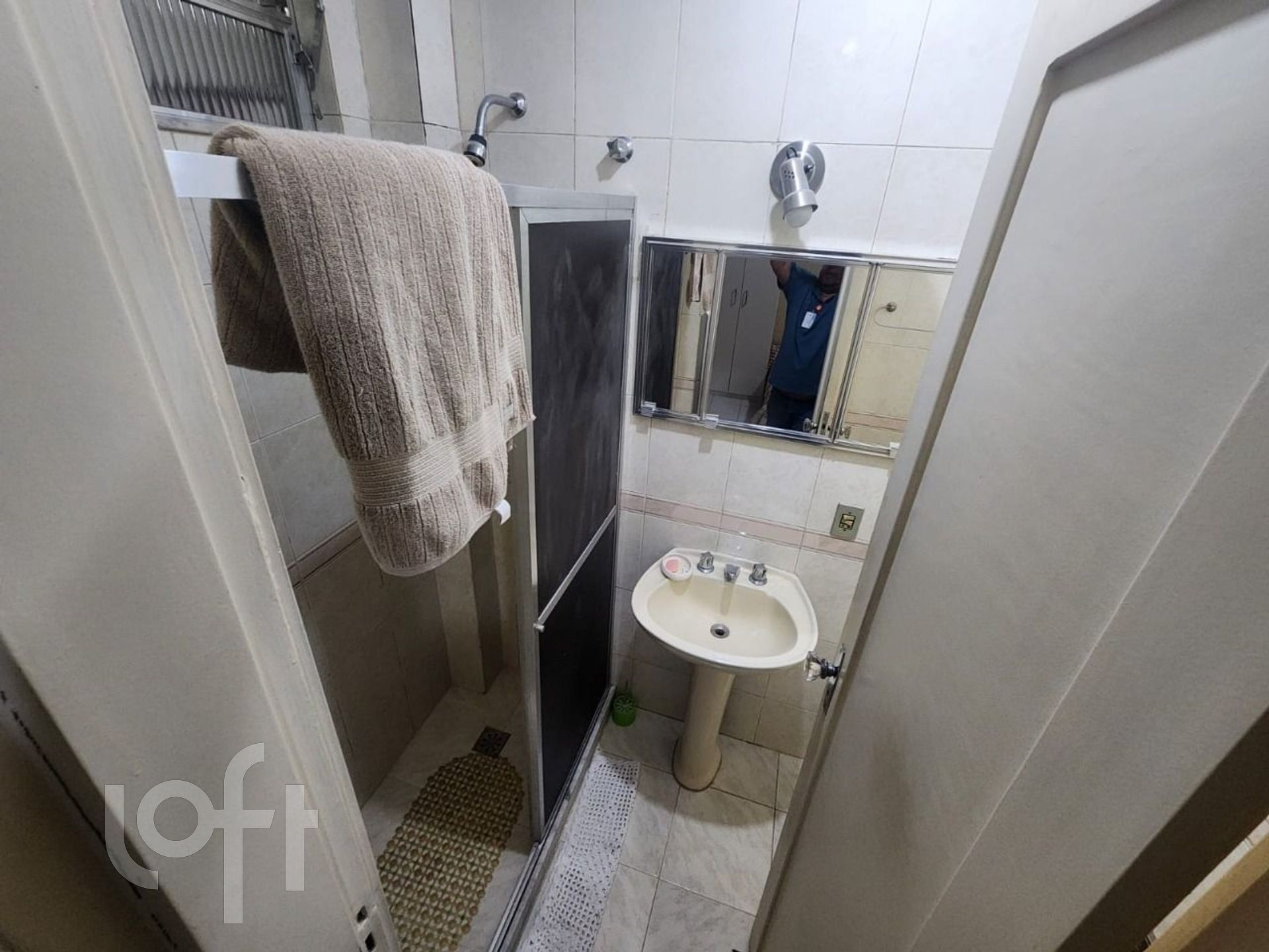 Apartamento à venda com 2 quartos, 100m² - Foto 15