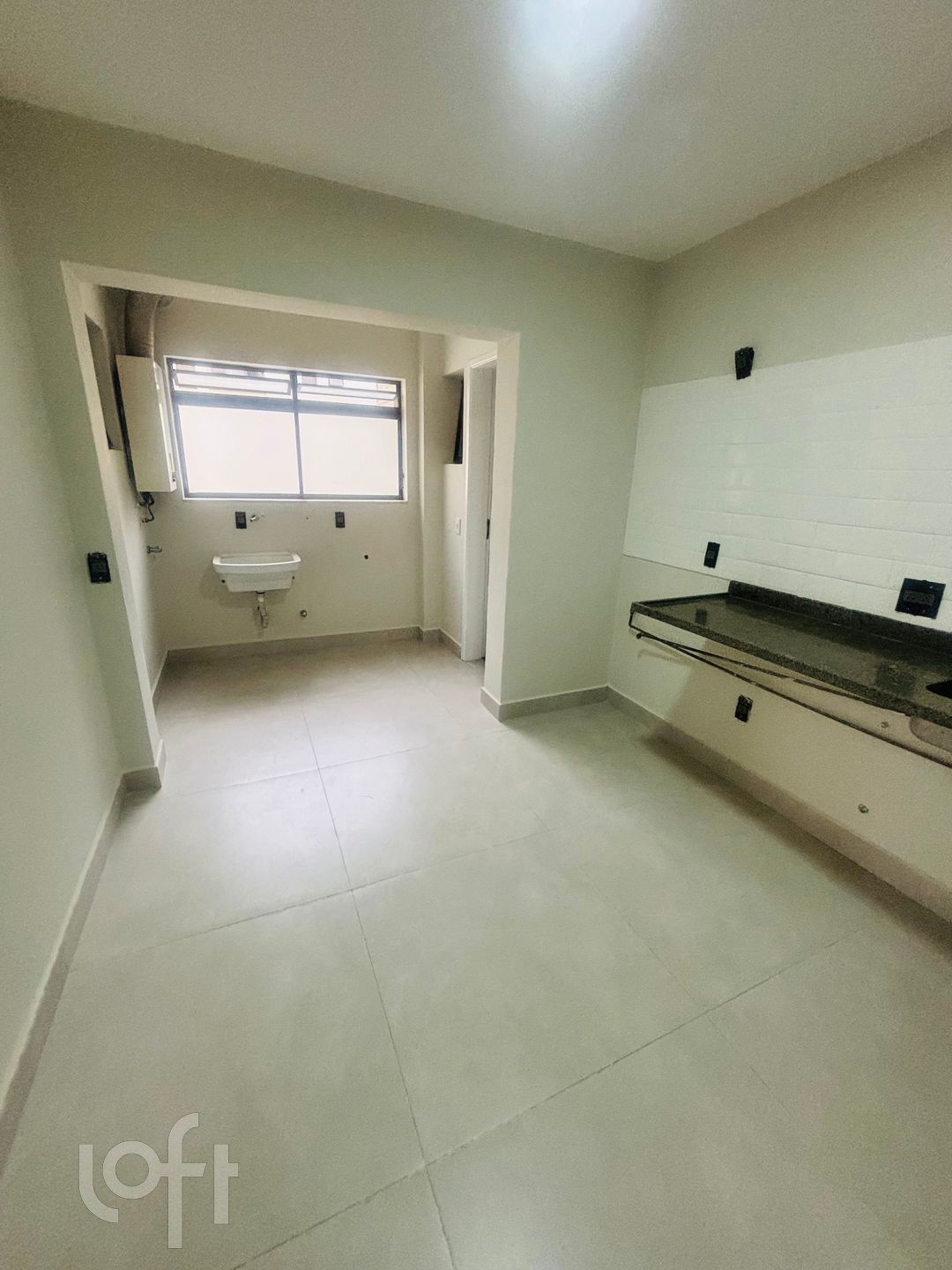 Apartamento à venda com 3 quartos, 89m² - Foto 4