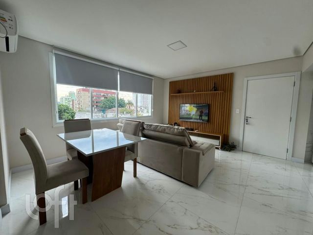 Apartamento com 7286m², 2 dormitórios, 1 suíte, 1 vaga, Petrópolis em Porto Alegre