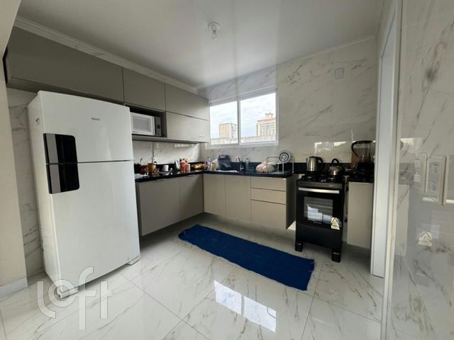 Apartamento com 7286m², 2 dormitórios, 1 suíte, 1 vaga, Petrópolis em Porto Alegre