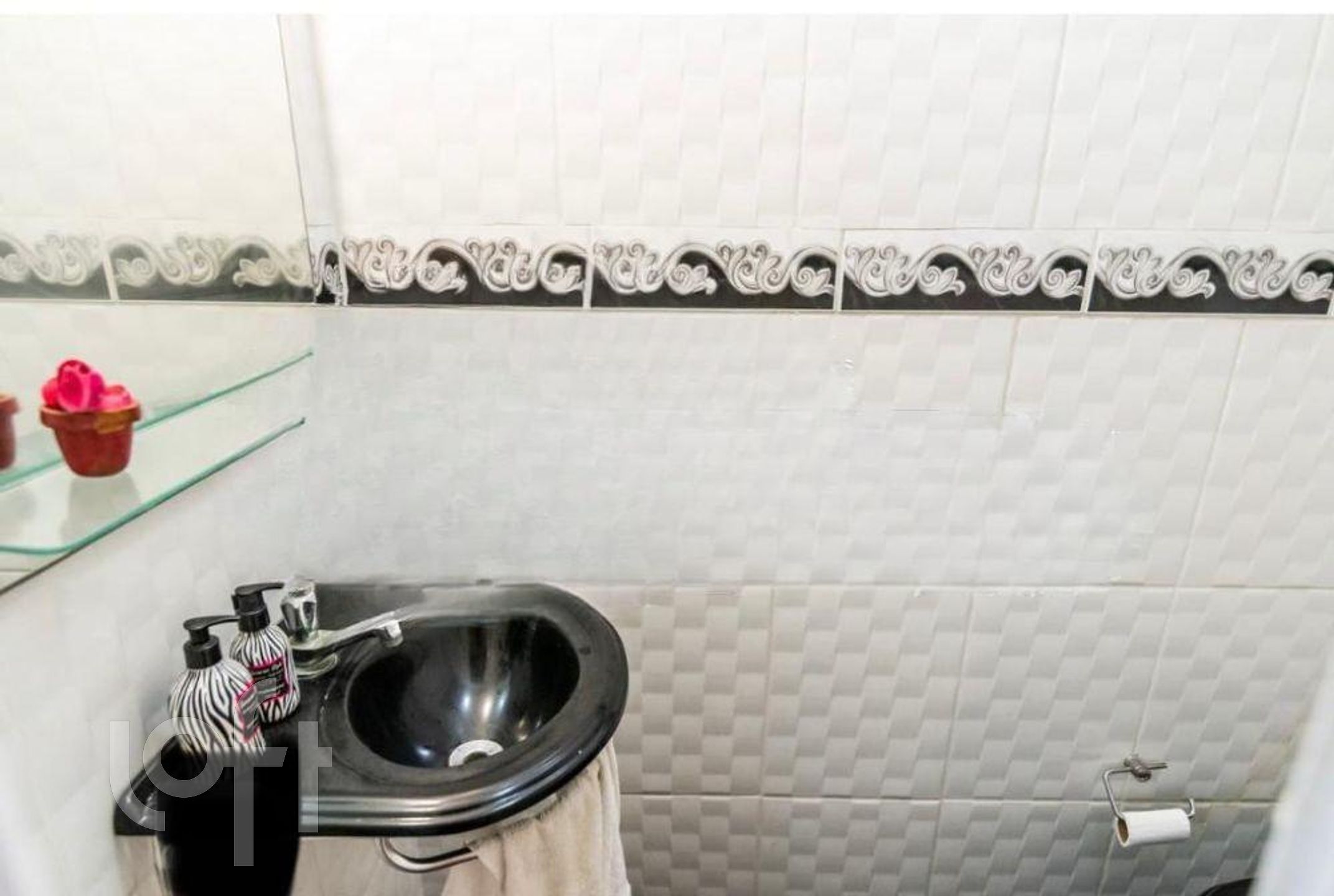 Apartamento à venda com 4 quartos, 156m² - Foto 1