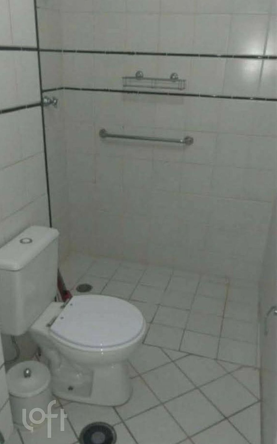 Apartamento à venda com 1 quarto, 33m² - Foto 2