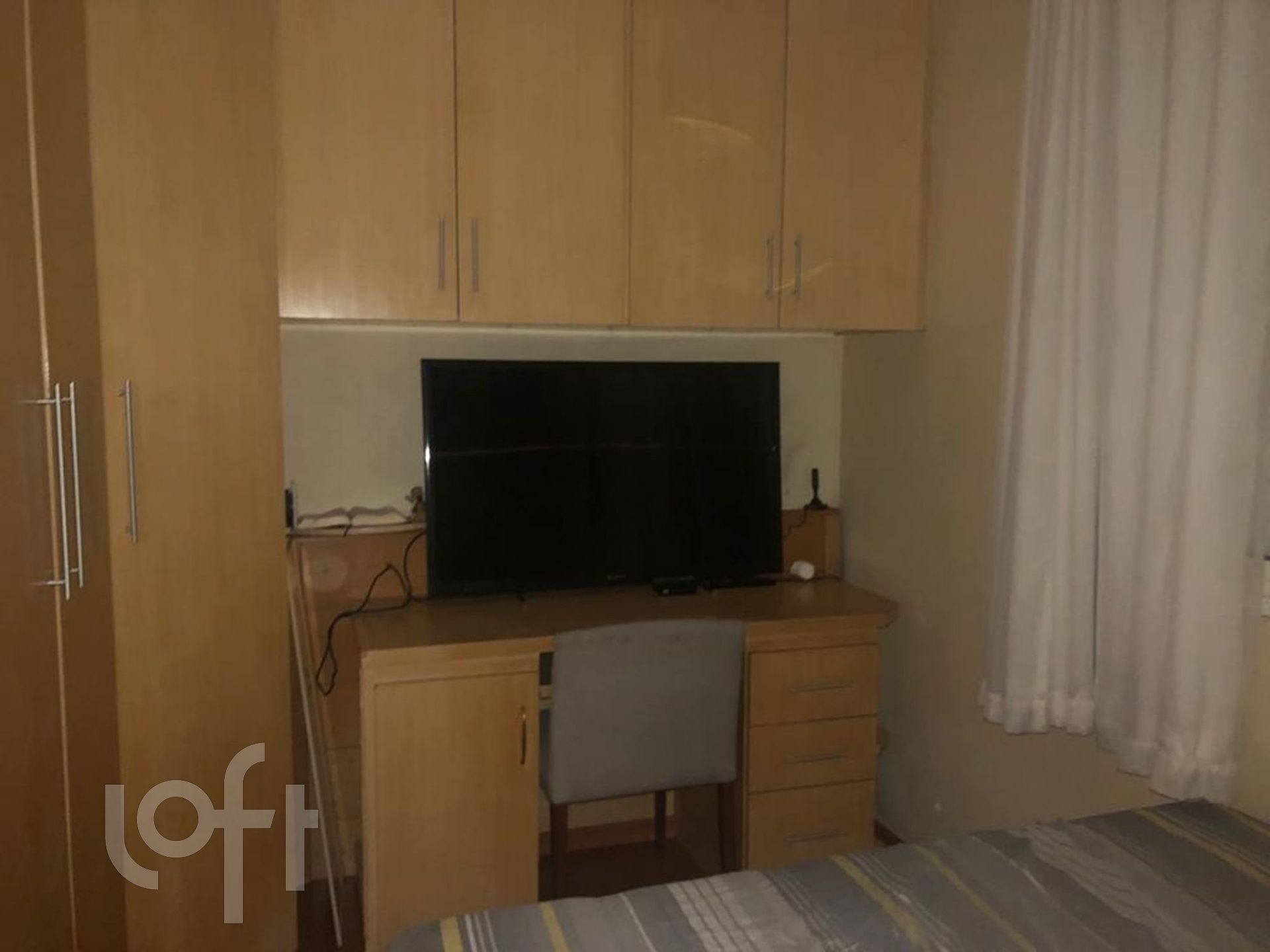 Apartamento à venda com 3 quartos, 74m² - Foto 2