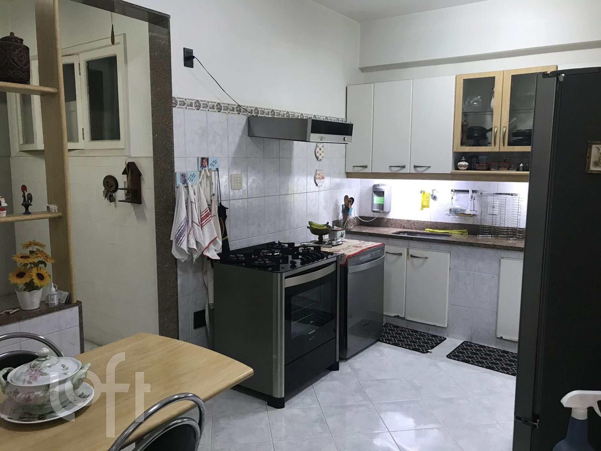 Apartamento à venda com 4 quartos, 175m² - Foto 18