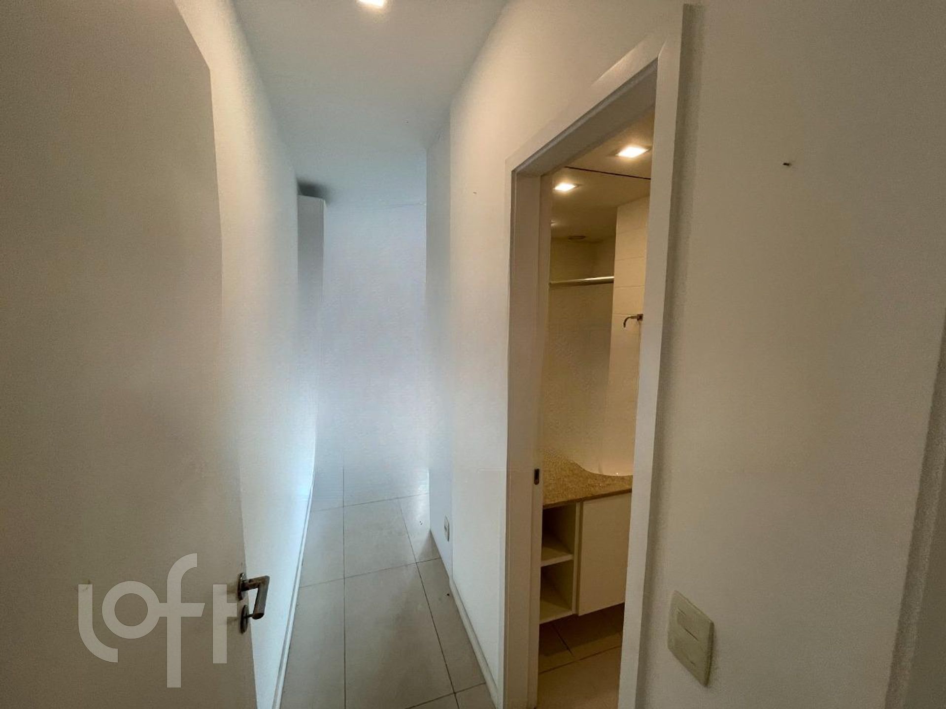 Apartamento à venda com 4 quartos, 275m² - Foto 24