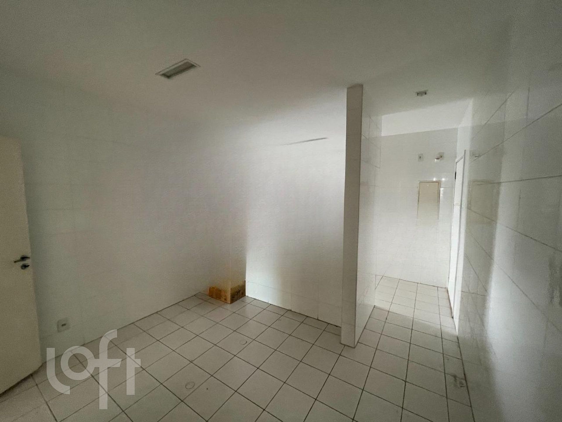 Apartamento à venda com 4 quartos, 275m² - Foto 19