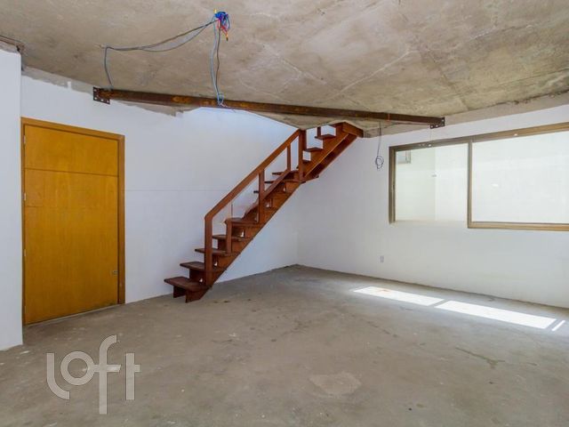 Apartamento com 172m², 3 dormitórios, 1 suíte, 2 vagas, Chácara das Pedras em Porto Alegre