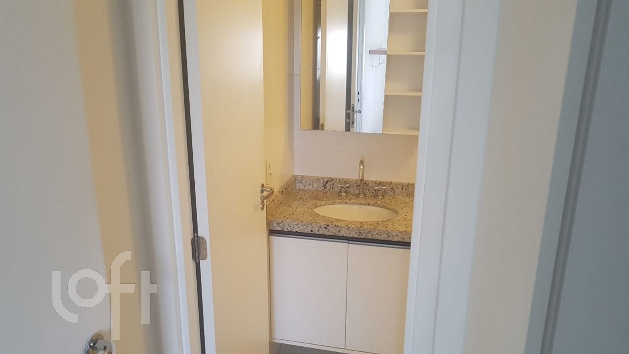 Apartamento à venda com 2 quartos, 62m² - Foto 7