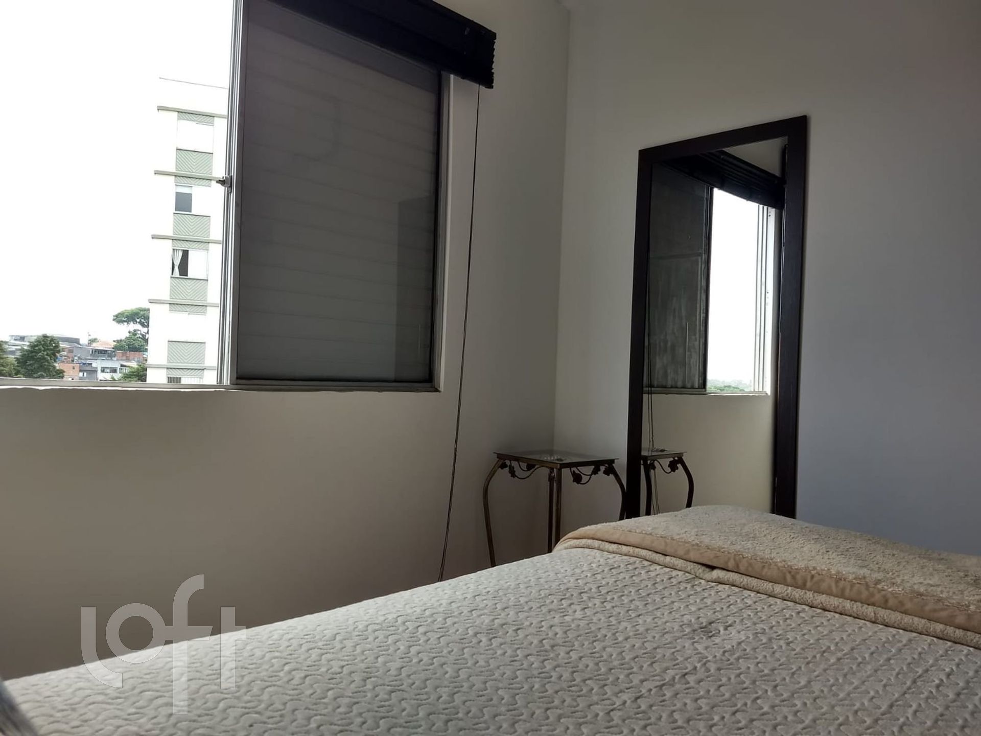 Apartamento à venda com 2 quartos, 70m² - Foto 3