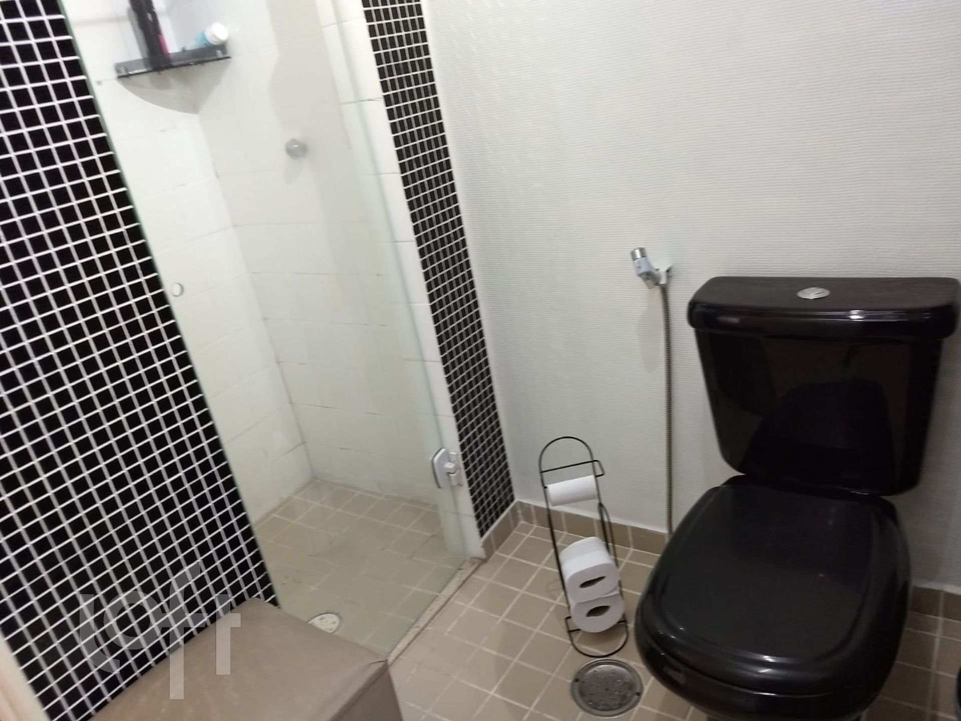 Apartamento à venda com 2 quartos, 70m² - Foto 15