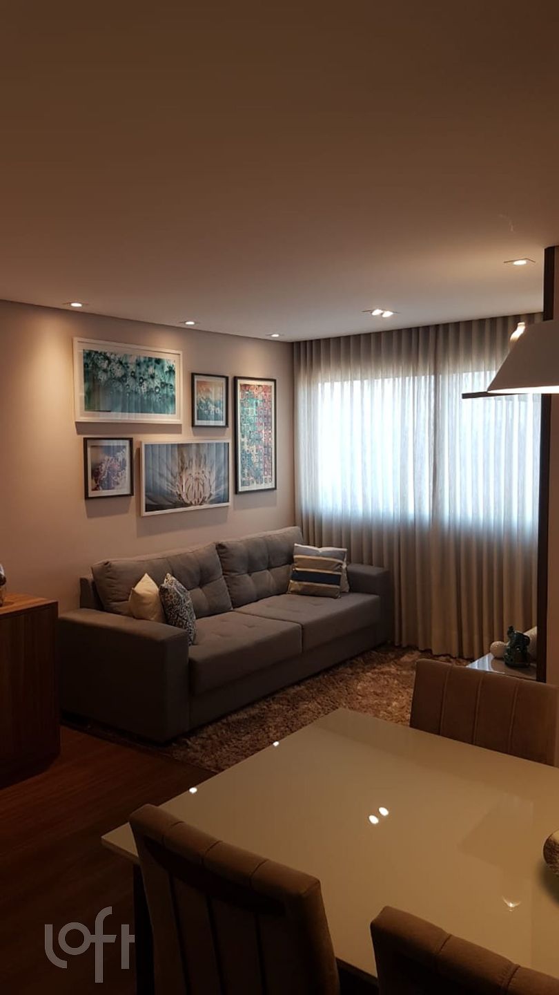 Apartamento à venda com 3 quartos, 63m² - Foto 1