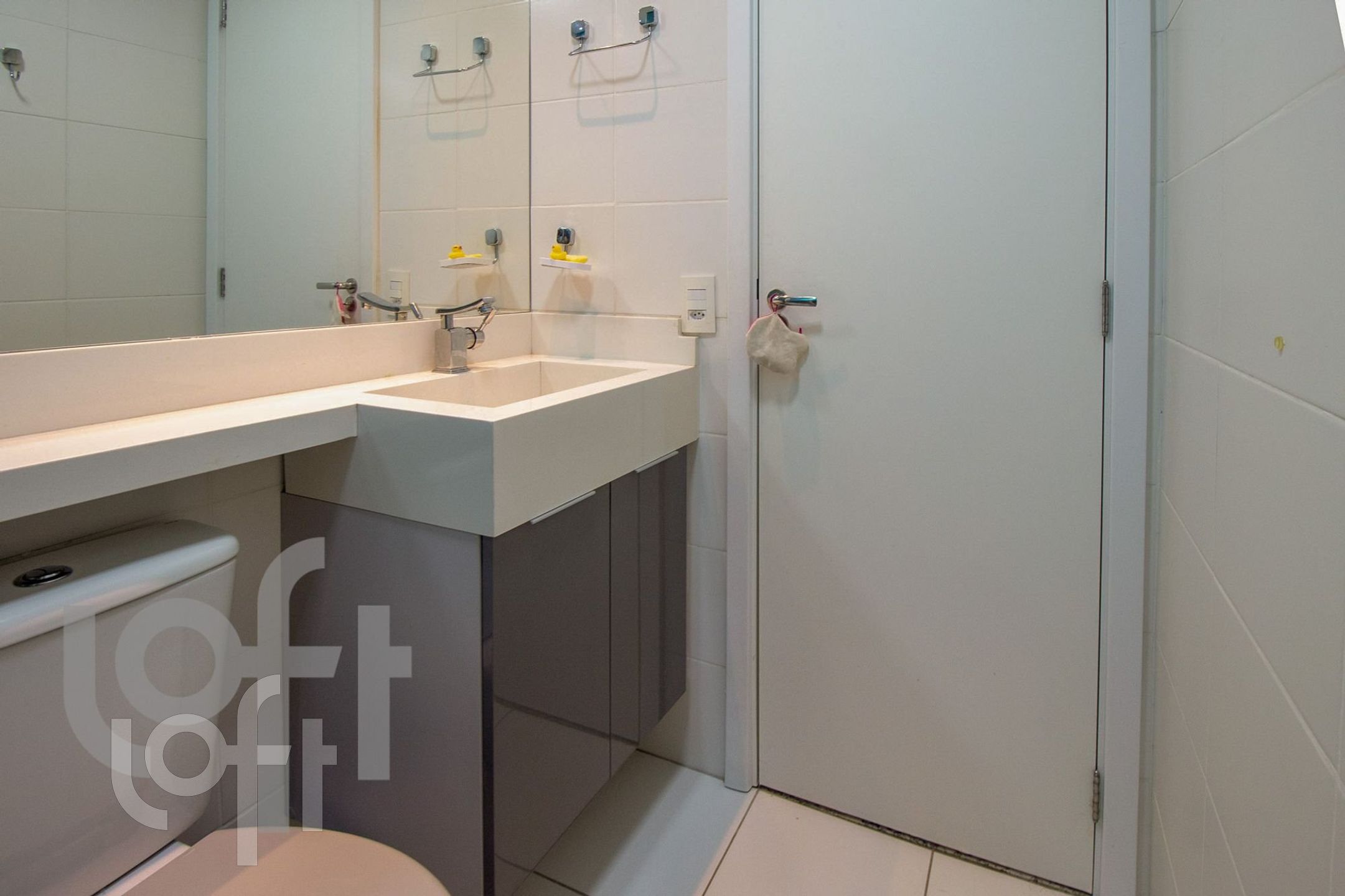 Apartamento à venda com 3 quartos, 115m² - Foto 8