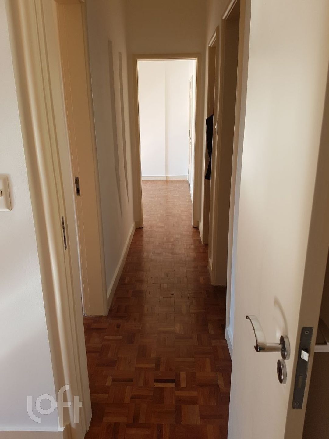 Apartamento à venda com 2 quartos, 75m² - Foto 8