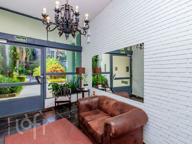 Apartamento com 143m², 3 dormitórios, 1 suíte, 1 vaga, Independência em Porto Alegre