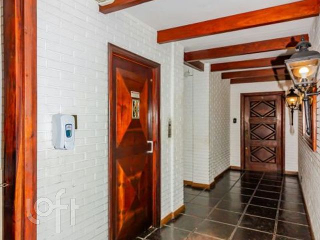 Apartamento com 143m², 3 dormitórios, 1 suíte, 1 vaga, Independência em Porto Alegre