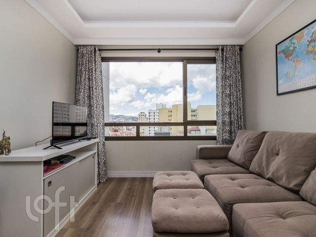 Apartamento com 74m², 3 dormitórios, 1 suíte, 2 vagas, Rio Branco em Porto Alegre