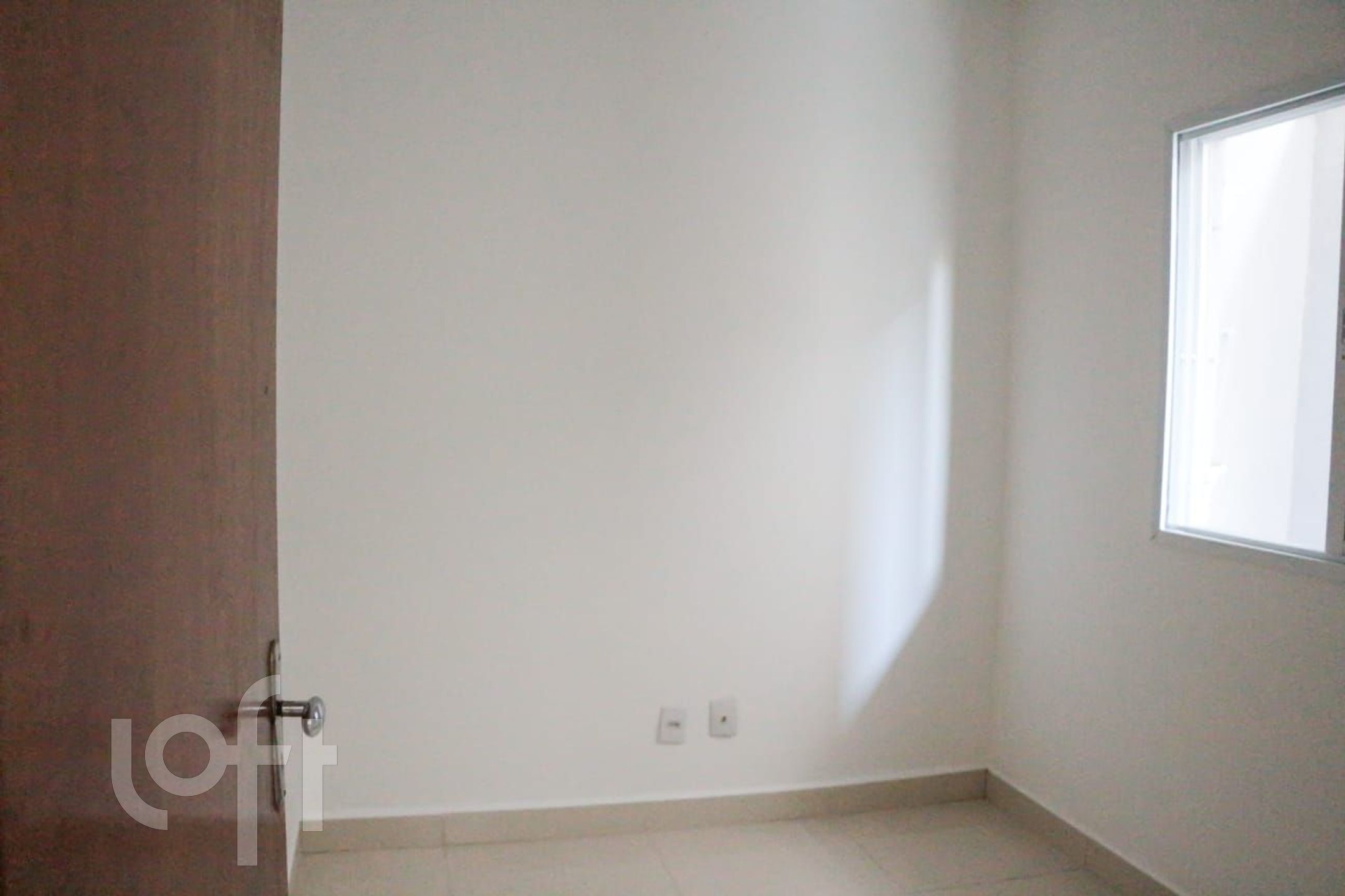 Apartamento à venda com 2 quartos, 41m² - Foto 16