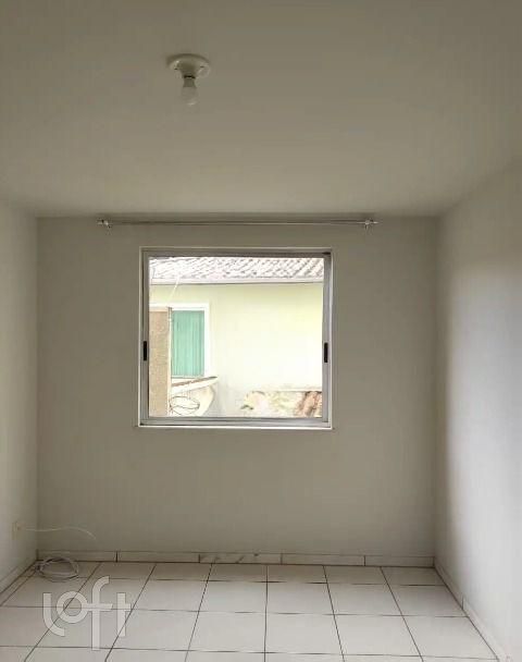 Apartamento à venda com 2 quartos, 60m² - Foto 1