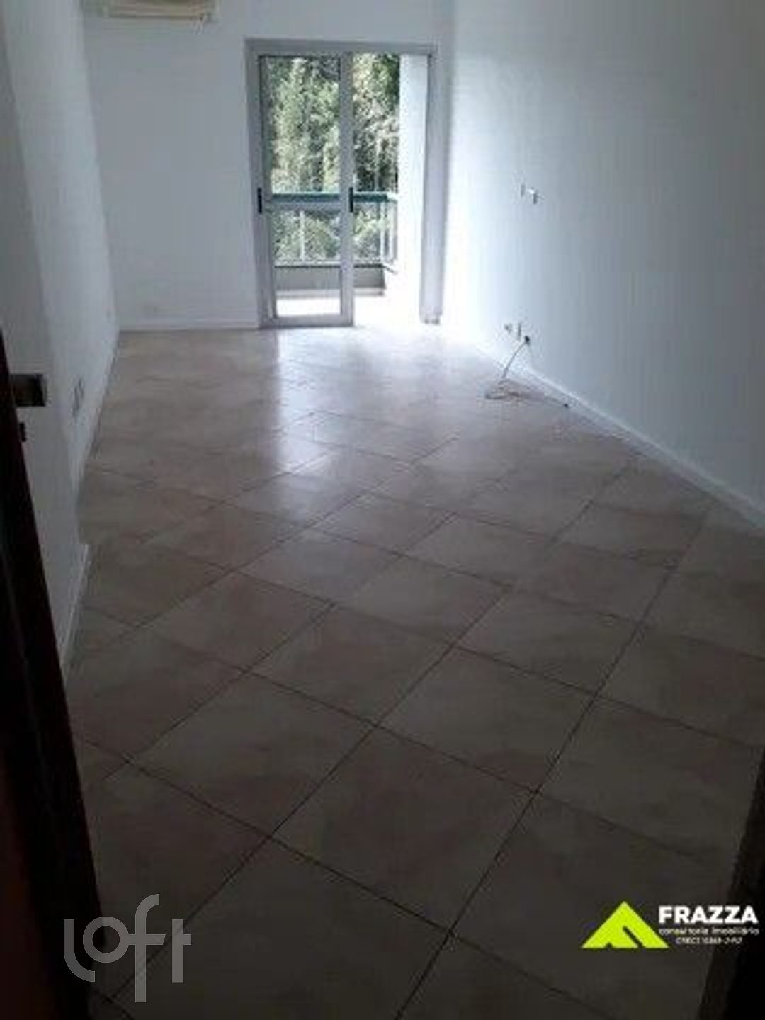 Apartamento à venda com 2 quartos, 78m² - Foto 1