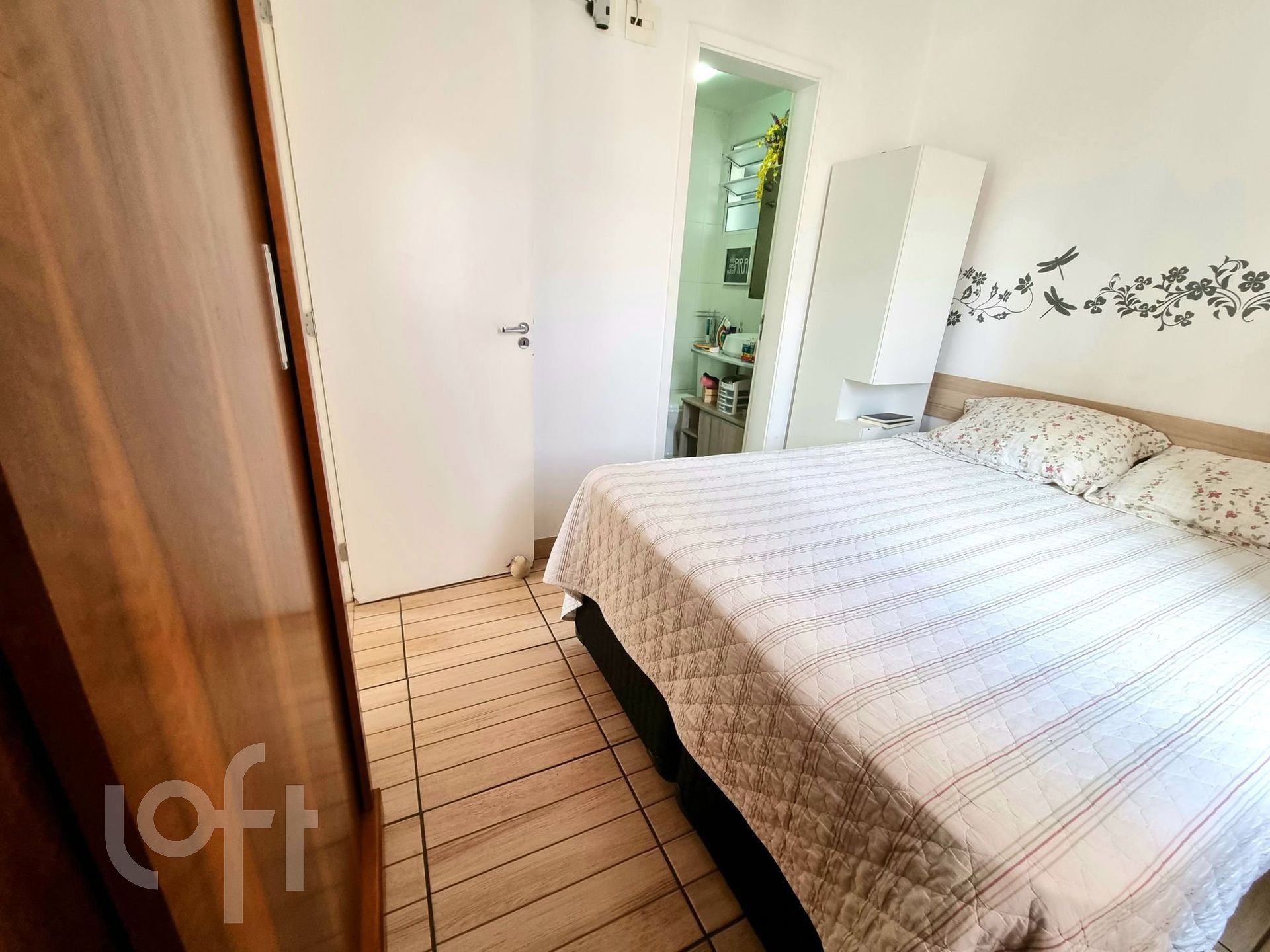 Apartamento à venda com 3 quartos, 65m² - Foto 3