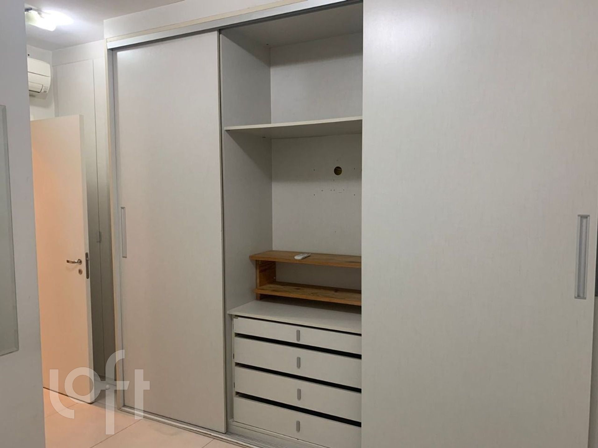 Apartamento à venda com 2 quartos, 83m² - Foto 13