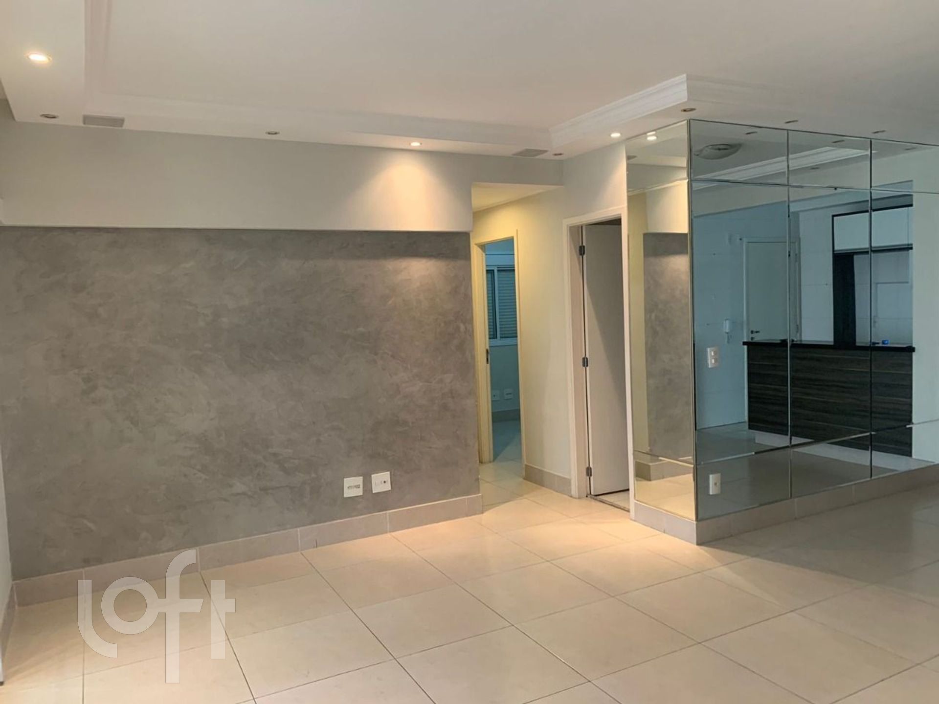 Apartamento à venda com 2 quartos, 83m² - Foto 3