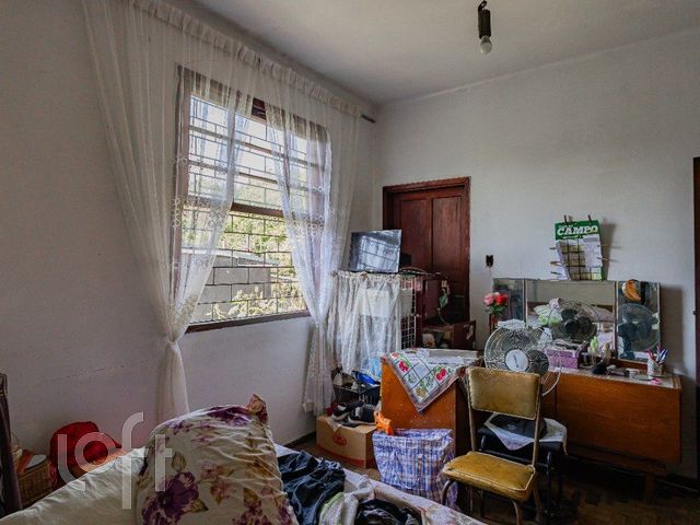 Casa com 311m², 3 dormitórios, Higienópolis em Porto Alegre