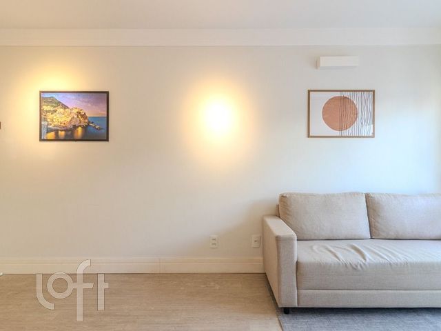 Apartamento com 66m², 2 dormitórios, 1 vaga, Rio Branco em Porto Alegre