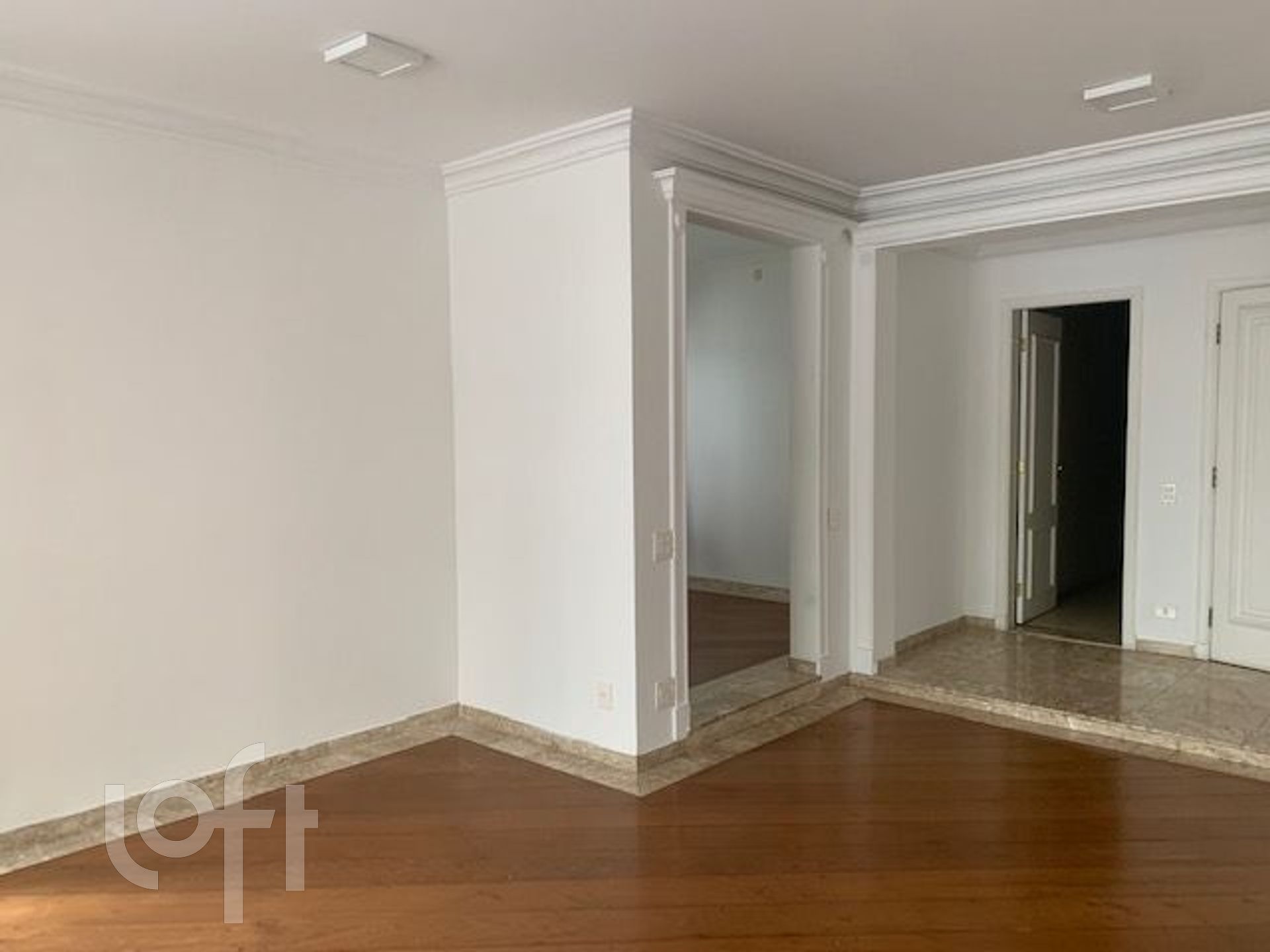 Apartamento à venda com 3 quartos, 197m² - Foto 5