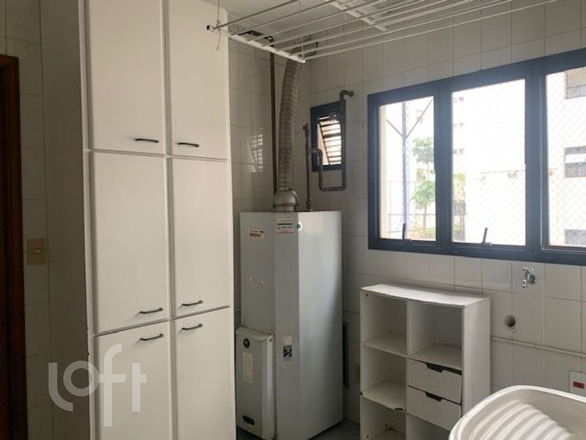 Apartamento à venda com 3 quartos, 197m² - Foto 10