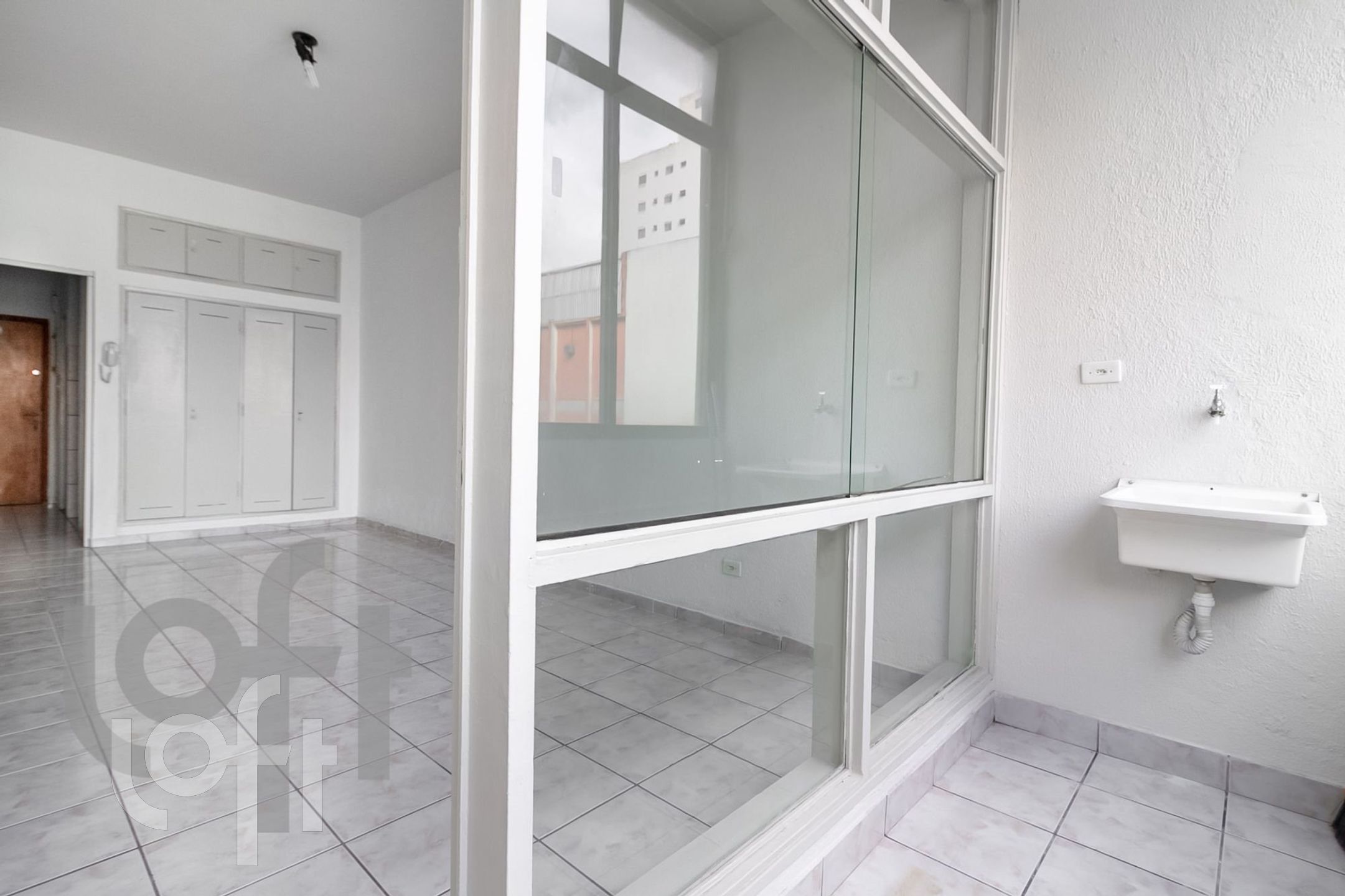 Apartamento à venda com 1 quarto, 40m² - Foto 10