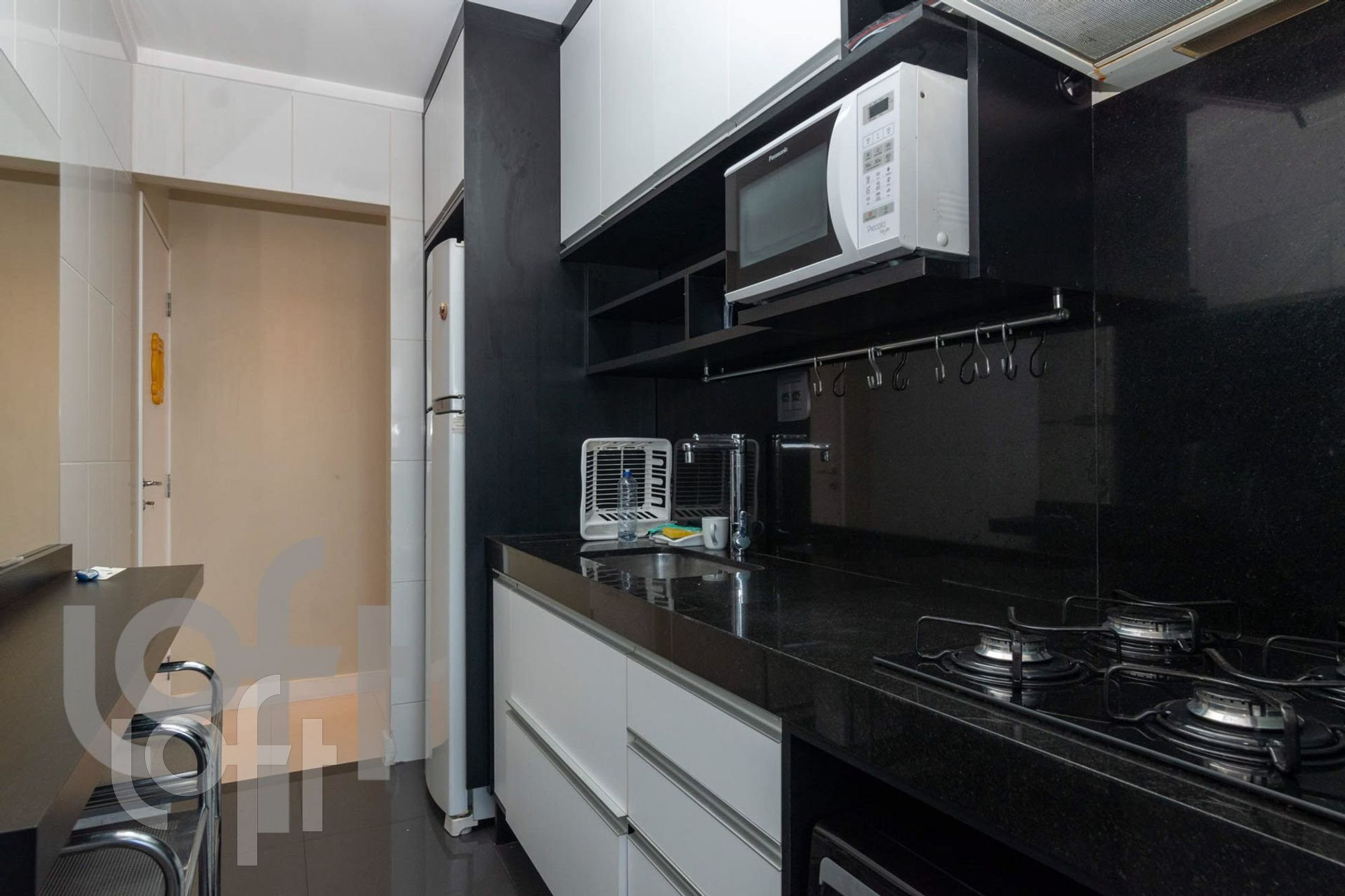 Apartamento à venda com 3 quartos, 74m² - Foto 26