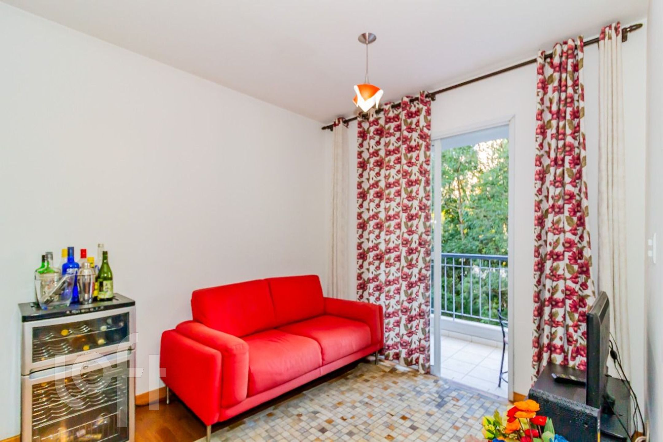 Apartamento à venda com 3 quartos, 78m² - Foto 1