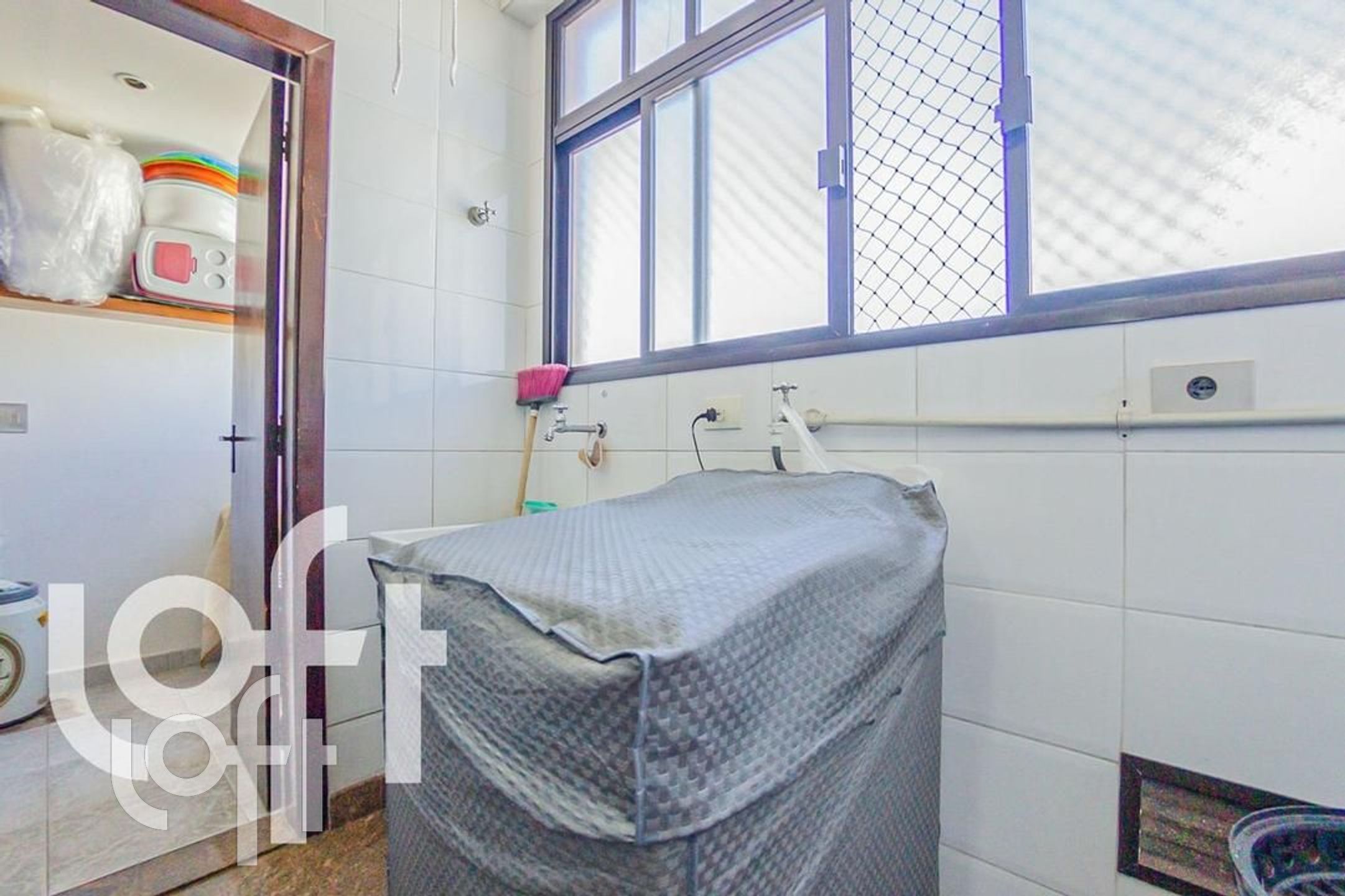 Apartamento à venda com 4 quartos, 240m² - Foto 22