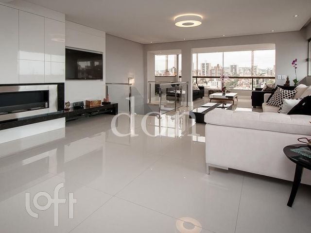 Apartamento com 284m², 3 dormitórios, 1 suíte, 2 vagas, Bela Vista em Porto Alegre