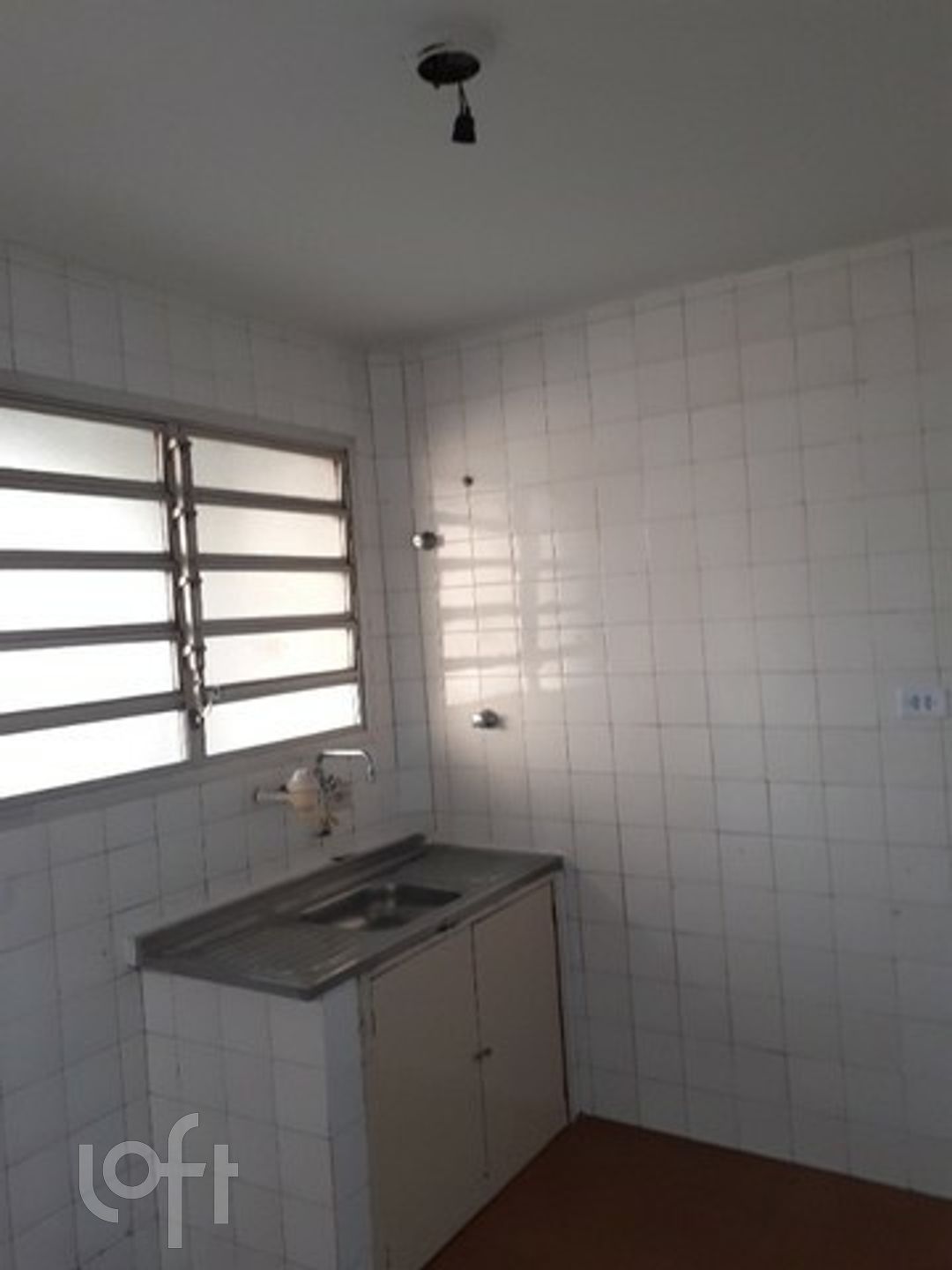 Apartamento à venda com 1 quarto, 77m² - Foto 6