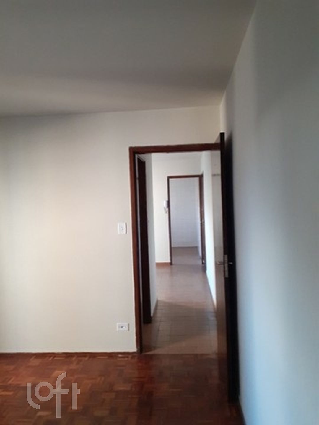 Apartamento à venda com 1 quarto, 77m² - Foto 4